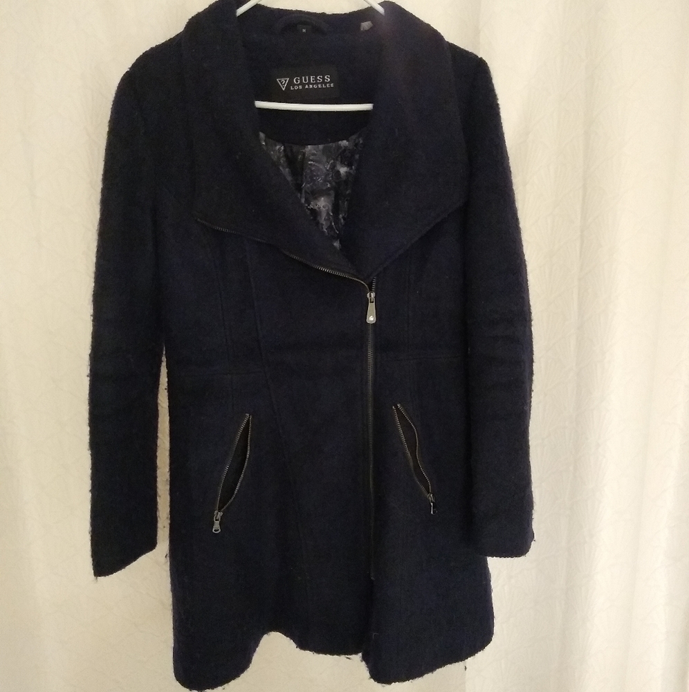 Guess long winter coat in Size M. Wool/Poly blend in Black.
